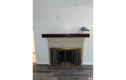 516 E ASH Street, Springfield, IL 62703