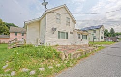 31 Carey Avenue, Hoosick, NY 12090