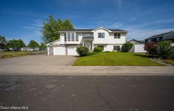 2442 N Rawhide Ridge Rd, Post Falls, ID 83854