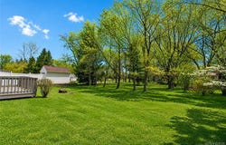 5 Hidden Trail, Lancaster, NY 14086