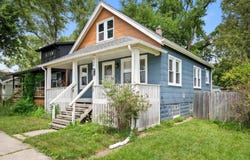 404 W Muir Avenue, Hazel Park, MI 48030