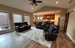 802 N 10th Avenue, Winterset, IA 50273