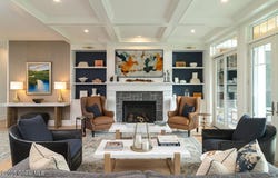 2 Arlington Circle, Milton, NY 12020