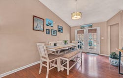4219 Daugherty Rd, Salem, VA 24153