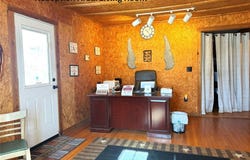 604 W 11th Street, Quanah, TX 79252