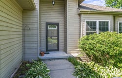 1402 Elm Creek Road, Plattsmouth, NE 68048