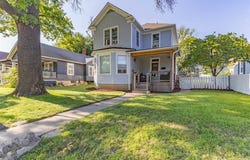 1012 Spruce Street, Leavenworth, KS 66048