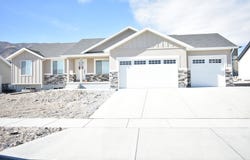 125 S FREEDOM Way, Grantsville, UT 84029