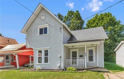 104 High Street, Lodi, OH 44254