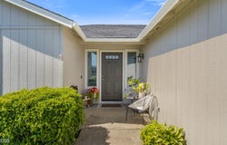 2343 New Haven Drive, Central Point, OR 97502