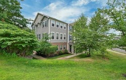 11 Truman Drive, Wood Ridge, NJ 07075