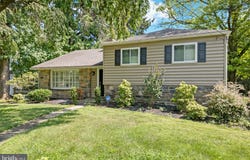 328 W CONESTOGA ROAD, DEVON, PA 19333
