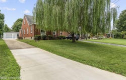3016 Bobolink Rd, Louisville, KY 40217