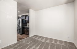 1051 S 54TH ST, Springfield, OR 97478