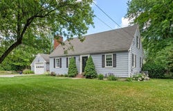 13 Carmel Road, Andover, MA 01810