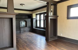 2320 N 44th St, Milwaukee, WI 53210