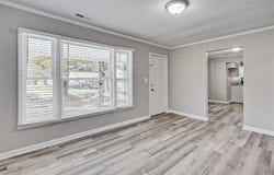 200 W Balfour Avenue, Asheboro, NC 27203