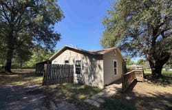 501 N Adams St, Carthage, TX 75633