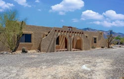 6401 N Camino Padre Isidoro, Tucson, AZ 85718