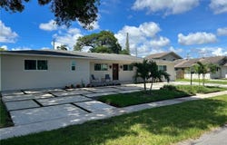 214 SE 5th St, Dania Beach, FL 33004