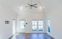 1273 HIDDEN DEN Trail, OPELIKA, AL 36801