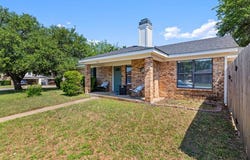 1301 Chapel Creek Road, Waco, TX 76712