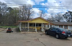 11 Pine Hill Drive, Natchez, MS 39120