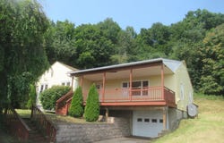 33 Meadow Avenue, Chester, NY 10918