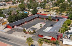 900 Union Avenue, Bakersfield, CA 93307
