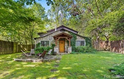 24 Iroquois Street, Black Mountain, NC 28711