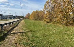 Blue Sulphur Road, Ona, WV 25545