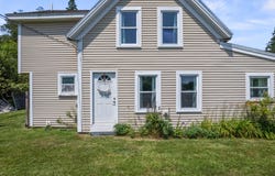 360 Cushing Road, Friendship, ME 04547