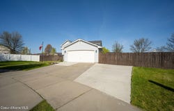 461 N BLANDWOOD CT, Post Falls, ID 83854