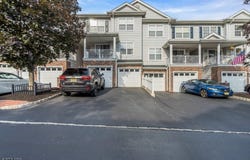 512 Knollwood Ct, Denville Twp., NJ 07834-3457