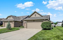 785 Cottage Lane, Greenwood, IN 46143