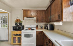 1402 Riverview Dr, Kewaskum, WI 53040