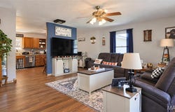 305 Woolsey Street, Mountain View, MO 65548