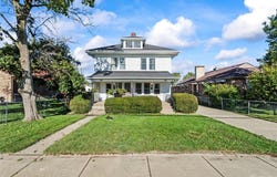 4207 S Dixie Drive, Moraine, OH 45439