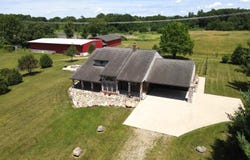 31513 Shively Road, Walkerton, IN 46574