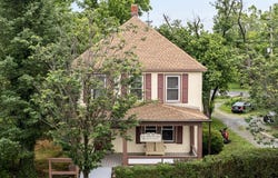 507 S FAIRFAX BOULEVARD, CHARLES TOWN, WV 25414