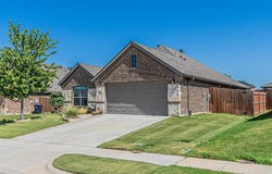 1012 Deer Valley Drive, Weatherford, TX 76087
