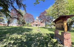 11373 US Highway 20, GALENA, IL 61036