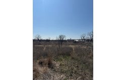 Hale St, Llano, TX 78643
