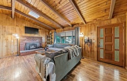 965 Laurel Avenue, Butte Falls, OR 97522