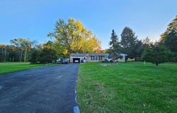59 BUNKER HILL Road, TRENTON, NJ 08648