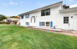 14788 Helmer Road S, Battle Creek, MI 49015