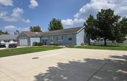 9828 N Lincoln Rd, Syracuse, IN 46567