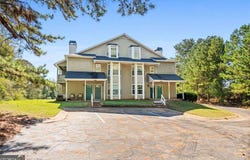 9404 Cypress, Jonesboro, GA 30238