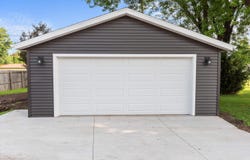 607 BRAGG Street, FOND DU LAC, WI 54935-3954