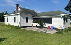 231 Nc 33, Chocowinity, NC 27817